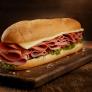 Dejan una mala reseña por pedir un bocadillo y que le manden a hacer cola: la respuesta del dueño es atronadora