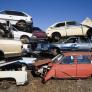 Hereda un desguace a los 18 años, recluta a su yerno y a sus 72 años hace oro con miles de toneladas de chatarra