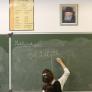Enfriar una escuela contra el calor por 20.000 euros en vez de 900.000: el plan 'low cost' con el que varios pueblos esquivan obras millonarias en Francia