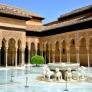 Ni un reloj ni una fuente decorativa: la Alhambra esconde en su Patio de los Leones uno de los misterios de ingeniería medieval más fascinantes de España