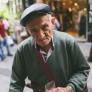 Jesús Redondo, el cacereño que ha superado los 110 años: más de mil libros, una vida de trabajo y un "vasito de vino con casera"