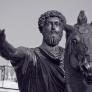 Marco Aurelio, emperador romano: "Tienes poder sobre tu mente, no sobre los eventos externos. Date cuenta de esto, y encontrarás fuerza"