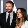 Dardos, un desmentido y una ausencia cada vez más evidente: la Navidad más amarga de David y Victoria Beckham
