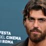 El actor turco Can Yaman rompe su silencio sobre su presunta detención en Turquía por posesión de drogas