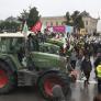 Una tractorada "fúnebre" de 2.500 agricultores clama en Madrid contra el pacto con Mercosur