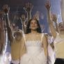 Tecno, orquesta y Björk: Rosalía lleva al éxtasis a los premios Brit cantando 'Berghain' por primera vez