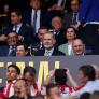 Enfocan al palco en la final de la Copa del Rey y hay gente que se sorprende al ver a alguien a pocos asientos de Felipe VI