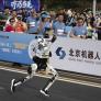 Los robots humanoides también corren que vuelan: pulverizan todos sus registros en la media maratón de Pekín
