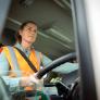 Lidia Solís (32), camionera, dejó las oficinas para conducir un tráiler de 16 metros: "Quería un cambio en mi vida. Del sueldo no tengo queja, ahora no vivo al día"