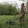 A 2.000 km de la frontera y en los Urales: drones ucranianos atacan en profundidad y Rusia es "demasiado vasta" para defenderse, según expertos en geopolítica