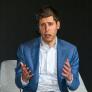Sam Altman reconoce estar "encantado" de haberse equivocado con una de las predicciones más inquietantes de la IA: "Me alegra mucho"