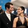 Dua Lipa se casa en Londres con Callum Turner y elige un 'look' inspirado en Bianca Jagger