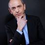 Pierre Larrouturou, economista francés: "Bajar los impuestos a las empresas durante 40 años solo ha servido para engordar la fortuna de los más ricos"