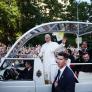 La vigilia de León XIV en la Plaza Lima y el auge de la religión entre los jóvenes: "La fe es lo más importante de mi vida"