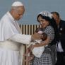 El primer día del papa León XIV en España, en imágenes: reyes, jóvenes, migrantes y música