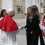 La princesa Leonor y la infanta Sofía conocen al papa León XIV: de negro, lo que ha hecho Letizia y el llamativo detalle del vestido de Sofía