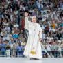 Un experto ve la actitud del papa en el Bernabéu y saca esta conclusión: destaca los dos mensajes que ha visto