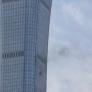 Se estrella una avioneta contra el edificio más alto de Pekín: las autoridades chinas no han informado de víctimas
