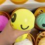 Cuidado con la fiebre viral de los Dumpling Squishy: Reino Unido retira clónicos de este juguete a la venta en España por "riesgo químico"