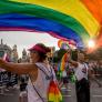 Los lectores de El HuffPost, ante este Orgullo LGTBIQ+: "Yo le preguntaría a un hetero qué haría si le discriminaran por querer a otra persona"