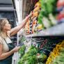 Lleva 20 años trabajando en el supermercado y cuida de su hijo discapacitado, pero de repente le cambian el turno: "Es la empresa la que tiene que adaptarse"