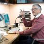 Bill Gates: "La IA cambiará tanto el mundo laboral que en 20 años el capitalismo no será suficiente"