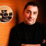 Jordi Roca (48 años), chef experto en repostería, sobre el chocolate negro: "Nos han acostumbrado a pensar que es amargo, pero no lo es"