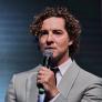 El emotivo homenaje de David Bisbal a las víctimas del incendio de Los Gallardos
