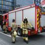 Varios muertos y seis desaparecidos por un incendio ya controlado en un edificio en obras del centro de Bruselas