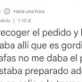 La aplaudida respuesta de una camarera por una reseña en la que le llaman "gordita y con gafas"