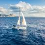 Verónica, 26 años, vive en un velero en el Ártico: "En cuanto compras una casa, te atas. Es más liberador poseer poco y arreglárselas con lo que se tiene"