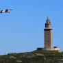 El faro más antiguo del mundo lleva casi 1.900 años encendiéndose cada noche y está en España: la torre romana de 55 metros que sigue guiando barcos