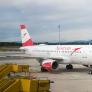 Un hombre entra en un aeropuerto en plena madrugada, se prepara dos cafés, salta la valla y se mete en un avión a dormir: la tripulación le despertó a las 4 de la mañana