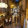 "La ciudad no puede convertirse cada día en una discoteca": la crítica de un vecino de Logroño al turismo de despedidas