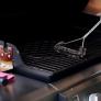 Los expertos en barbacoas nunca tocan las cenizas después de la comida: el método correcto que conserva la parrilla durante años