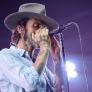 "Coger el móvil y metérselo donde uno pueda": Leiva no es el único, los artistas dicen 'no' a los móviles en directo