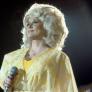 Dolly Parton, la mujer que quiso ser 'trash' y acabó convertida en reina del country e icono universal