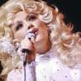 Dolly Parton dejó más de 350 pelucas, 2.000 pares de zapatos y un archivo de 4.600 metros cuadrados de trajes