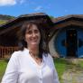 Virginia, madrileña que levantó una aldea hobbit en la montaña gallega: "Me han dicho que he sido muy valiente; yo contesto que más bien era inconsciente"