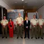 Un experto en lenguaje no verbal analiza esta imagen de Felipe VI, Margarita Robles y Page: saca estas tres conclusiones