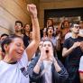 Seis años pagando el alquiler a un falso casero y Blackstone la quería en la calle: cómo comprobar por 9,02 euros quién es el dueño de tu piso