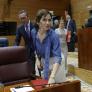 Ayuso dice ahora que la polémica por las listas de espera en Madrid son "el bulo del culo"