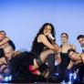 Rosalía cierra su gira 'LUX' en Miami entre lágrimas y con Ayo Edebiri en el confesionario