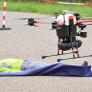Ainara, árbitra de Liga F, pilota drones de rescate en la playa: "Aquí los segundos marcan la diferencia"