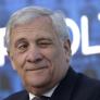 El 'lío de faldas' de Tajani: el canciller italiano indigna con sus comparaciones machistas (y su cuestionable perdón)