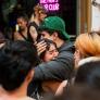 La acampada en Sol, entre la alegría, el cansancio y la sensación de haber sido engañados: "Esto acaba de empezar"