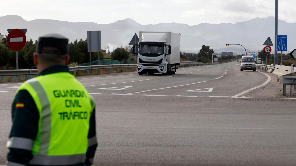 La Guardia Civil alerta de la última estafa en la que están cayendo ...