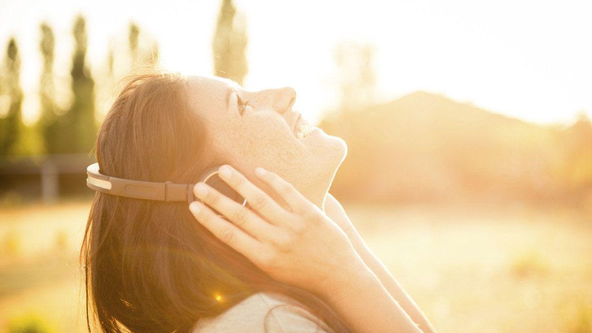 Los neurocientíficos coinciden: el reguetón es la música que más partes del cerebro activa por una razón muy concreta