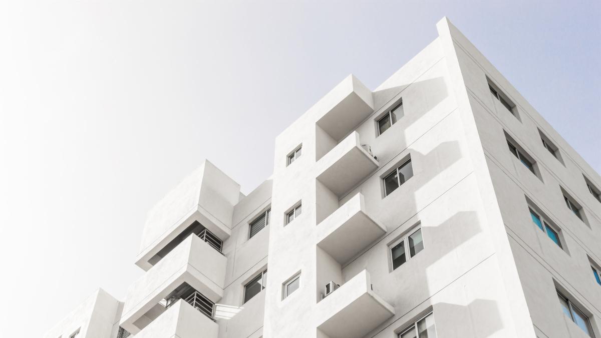 Un grupo de amigos unen sus fuerzas financieras para comprar juntos la casa de sus sueños: así se organizan
