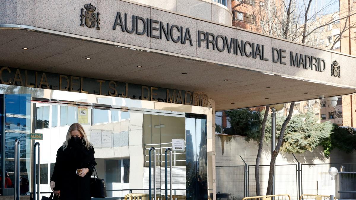 Acusado un profesor de un colegio de Villaverde (Madrid) de abusar sexualmente de tres niñas